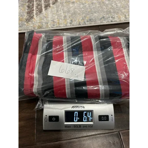 Callaway Golf Plaid Shorts Size 12 Red Black White Preppy Gorpcore NWT - Picture 10 of 10